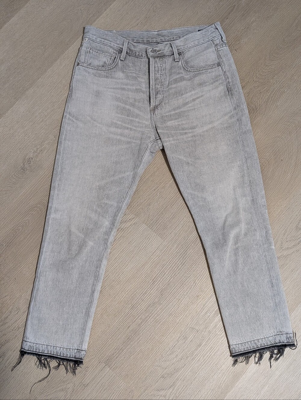 Citizens Of Humanity Light Gray Frayed Hem Corey Crop Straight Jeans Size 27